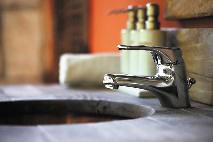 A2B Plumbers are able to fix any leaking taps you may have in East Sheen. 